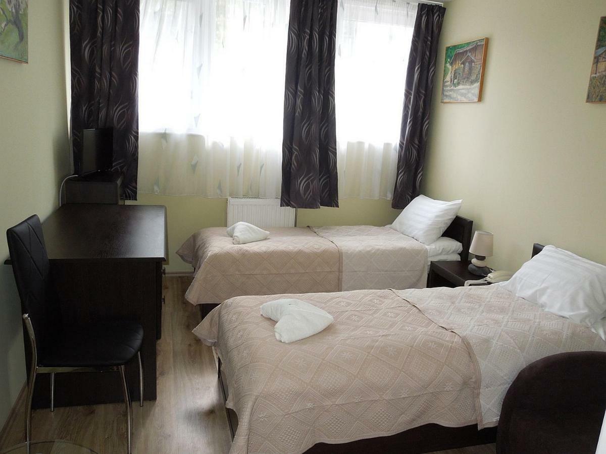 Szlovak Panzio Hotel Bekescsaba Buitenkant foto